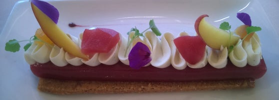 Un Dimanche A Paris Cafe In Paris