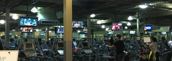 24 Hour Fitness 2535 California St