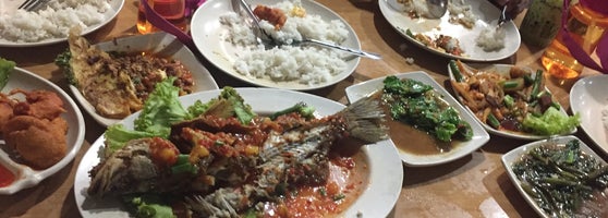 Suraya Seafood Kampung Bahru 9 Jalan Raja Alang