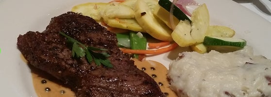 Opus 9 Steakhouse - Steakhouse in Williamsburg
