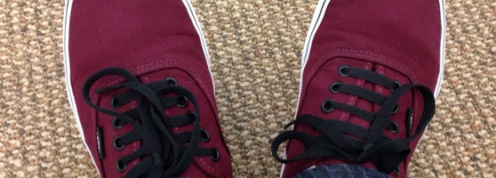 anderson outlets vans