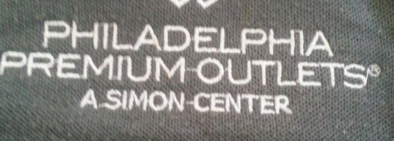 Philadelphia Premium Outlets - 18 W 