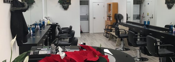 House Of Robert - Salon / Barbershop in Toronto House Of Robert - Salon / Barbershop in Toronto