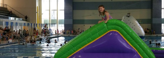 new holland community pool