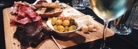 Kas Kas Gastropub In Senamiestis