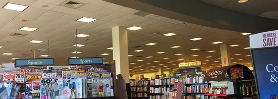 Barnes & Noble - 30 tips from 2759 visitors