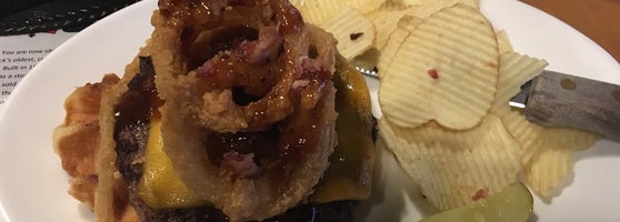 Butler Burger The Butler - American Restaurant in Saugatuck
