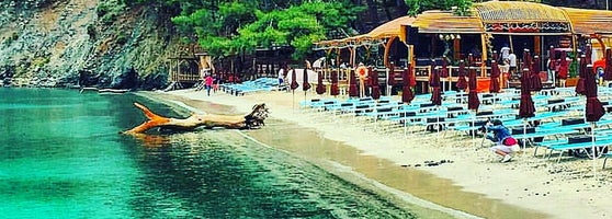 Help Beach And Yacht Club Beach