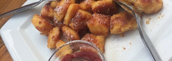 Zoissl Heurigen Schenke Austrian Restaurant In Seiersberg Pirka