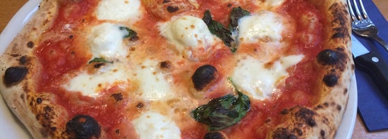 Pizza Angolo 22 Alservorstadt 23 Tips From 170 Visitors