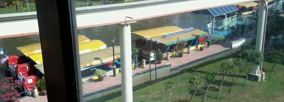 Pangsapuri Sungai Naga Jalan Tun Sri Lanang