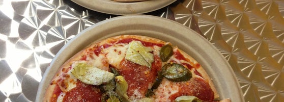 Cannery Pizza Pizza Place In Monterey