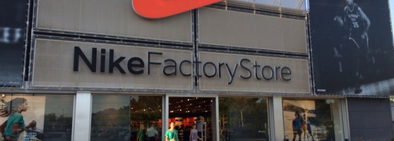 Nike Factory Store 21 de 1285