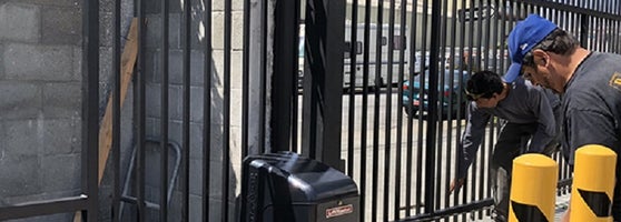 Sunny Garage Doors And Gate Repair Co Home Service In San Mateo