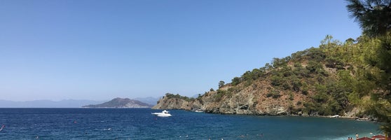 Help Beach And Yacht Club Plaj