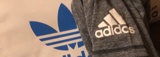 adidas - Clothing Store in الشاطئ