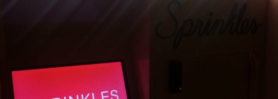 Sprinkles Cupcakes &amp; Ice Cream (Now Closed) Cupcake Shop