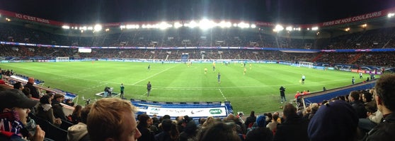 Parc Des Princes Auteuilのサッカースタジアム Parc Des Princes Auteuilのサッカースタジアム
