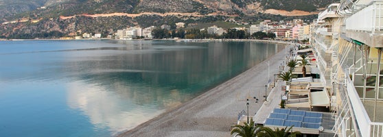Лоутраки Ареа мар
