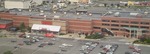 AMC Bay Plaza Cinema 13 - Co-Op City - Bronx, NY