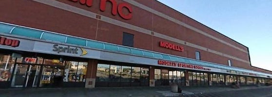 AMC Bay Plaza Cinema 13 CoOp City Bronx, NY