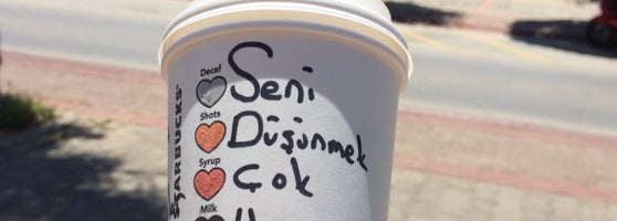 Starbucks A Gittiginizde Sizi Digerlerinden On Adim One Atacak Essiz Modifiye Kahve Tarifleri Yemek Com