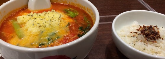 太陽のトマト麺 Withチーズ Ramen Restaurant