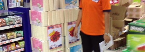 Guardian Pharmacy Next To Giant Hypermarket City Mall