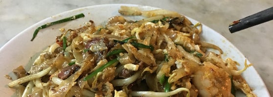 Siam Road Charcoal Char Koay Teow - 82 Siam Rd