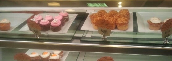 Hokulani Bake Shop Cupcake Wars