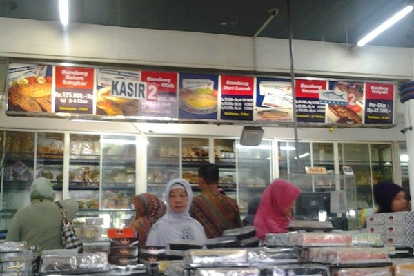 Pusat Oleh-Oleh Khas Semarang