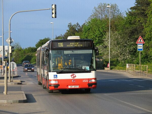 tram-station