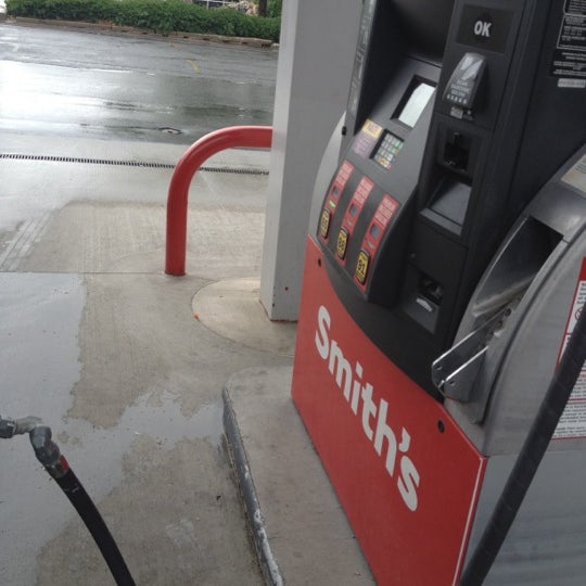 Smith's Gas Station Akaryakıt İstasyonu