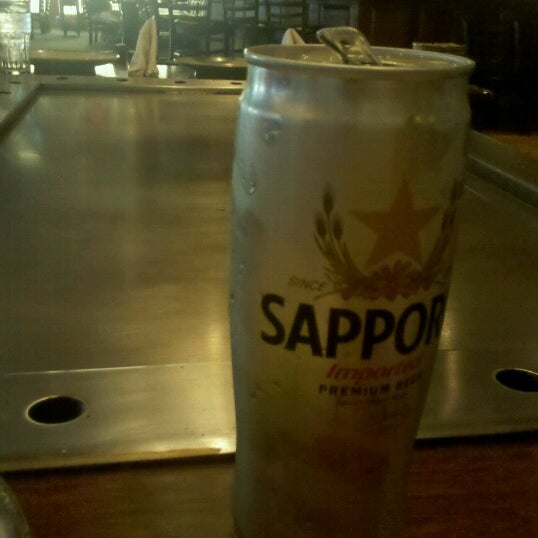 Снимок сделан в Sakura Japanese Steak, Seafood House &amp; Sushi Bar пользователем Dan O. 6/9/2012
