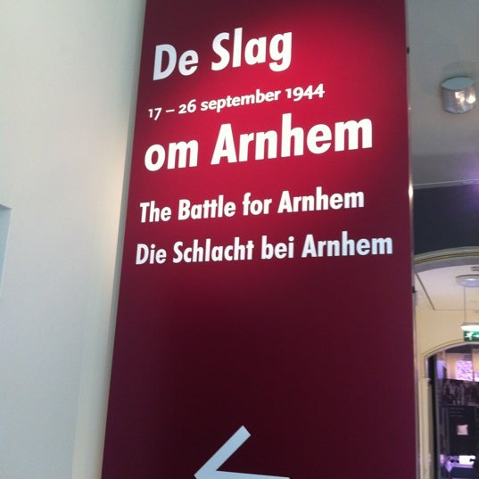 Photo taken at Airborne Museum &#39;Hartenstein&#39; by Rem on 4/13/2012