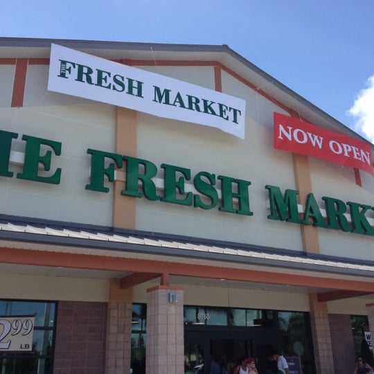 Foto scattata a The Fresh Market da Susan F. il 8/29/2012