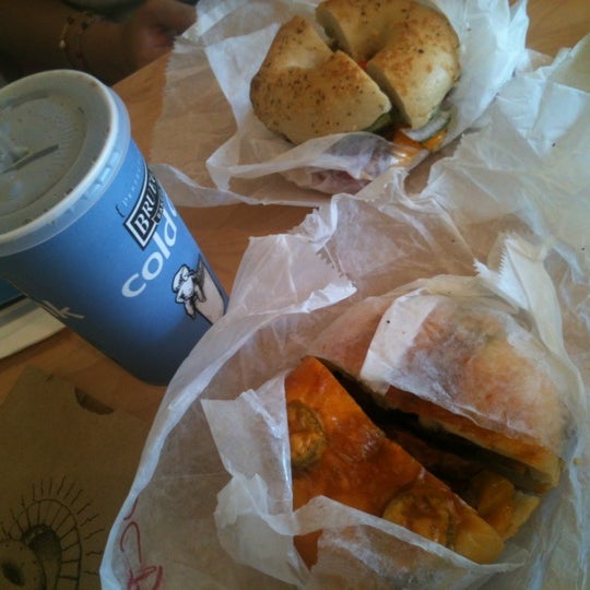 Bruegger's Bagels Bagel Shop