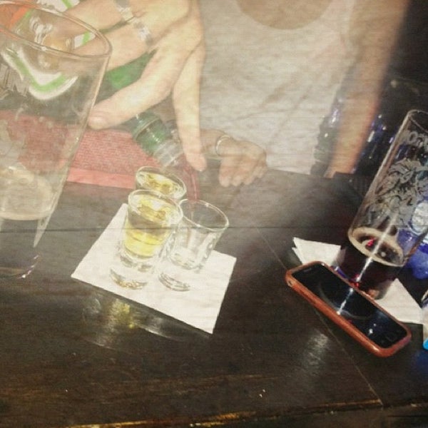 8/1/2012にGilli P.がThe Rock Barで撮った写真