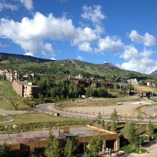 Photo taken at Viceroy Snowmass by Carly Hana P. on 9/3/2012