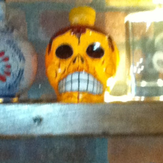 Foto diambil di El Paso Restaurante Mexicano oleh experience: h. pada 5/5/2012