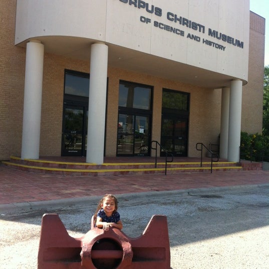 5/22/2012 tarihinde Lydia T.ziyaretçi tarafından Corpus Christi Museum of Science and History'de çekilen fotoğraf