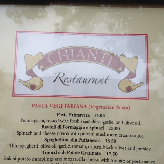 Photo taken at Chianti Restaurant by Sandy K. on 3/31/2012