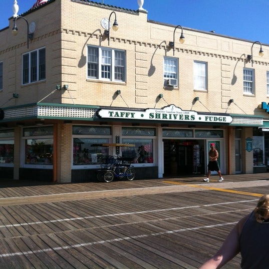 Shriver's Salt Water Taffy & Fudge 28 tips from 1672 visitors