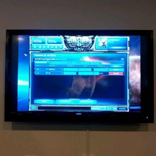Foto diambil di Gamers HQ oleh Carlos G. pada 5/20/2012
