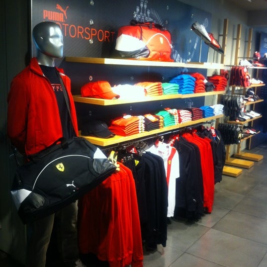 puma clothing store