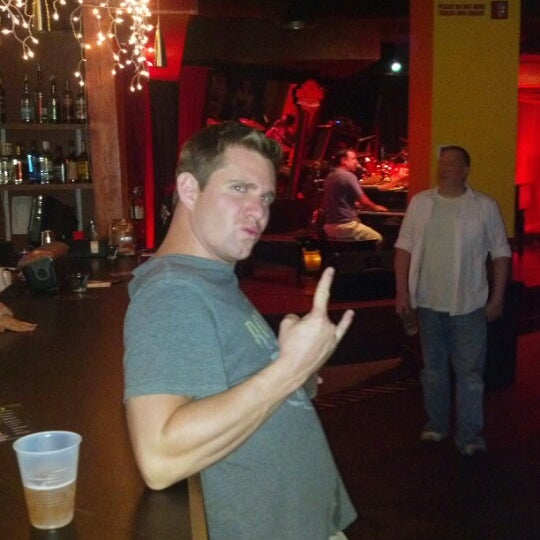 Foto tomada en The Big Bang Tempe  por Blake J. el 7/19/2012