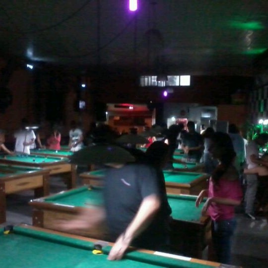 รูปภาพถ่ายที่ Pit Stop Snooker Bar โดย Bruno R. เมื่อ 5/13/2012