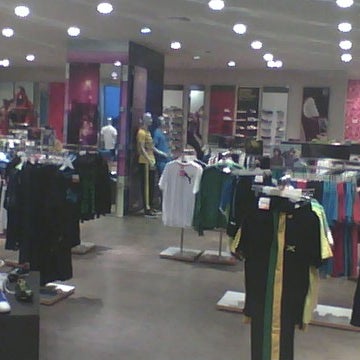 nike puma adidas factory outlet