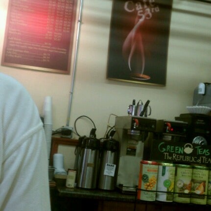 7/20/2012 tarihinde JL J.ziyaretçi tarafından Cafe 53'de çekilen fotoğraf