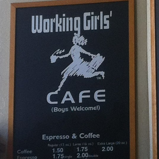 รูปภาพถ่ายที่ Working Girls’ Cafe โดย Major J. เมื่อ 5/22/2012